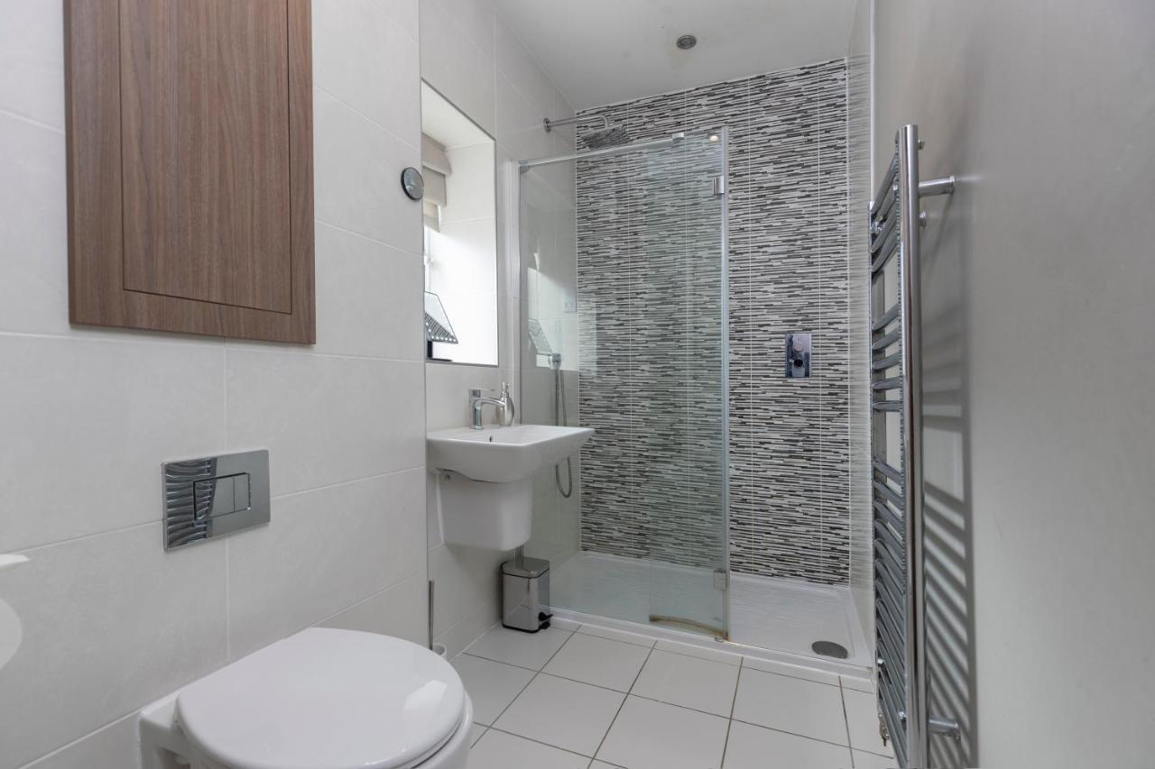 4 Bed 2 Bath Luxury In County Durham * Chilton (Durham)