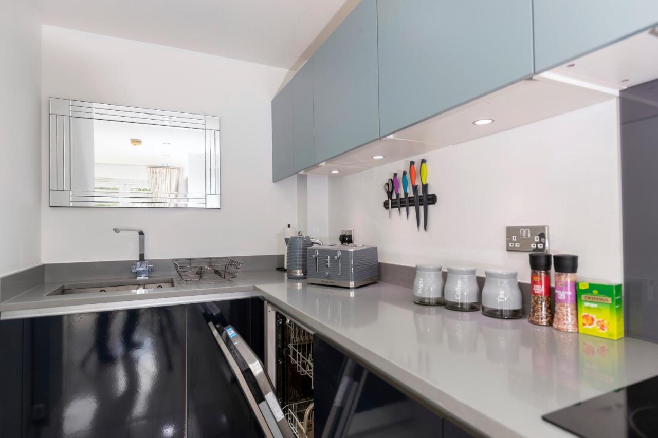 4 Bed 2 Bath Luxury In County Durham