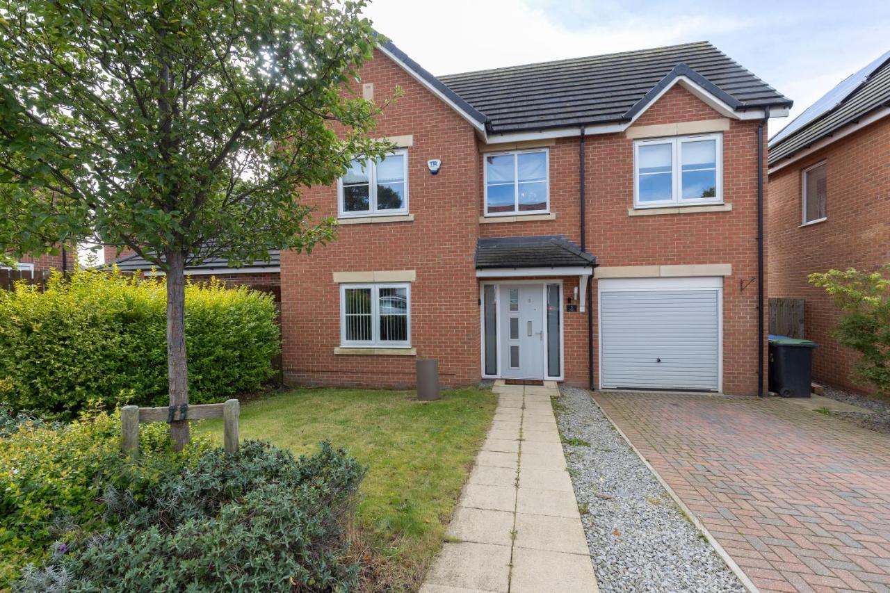 4 Bed 2 Bath Luxury In County Durham * Chilton (Durham)