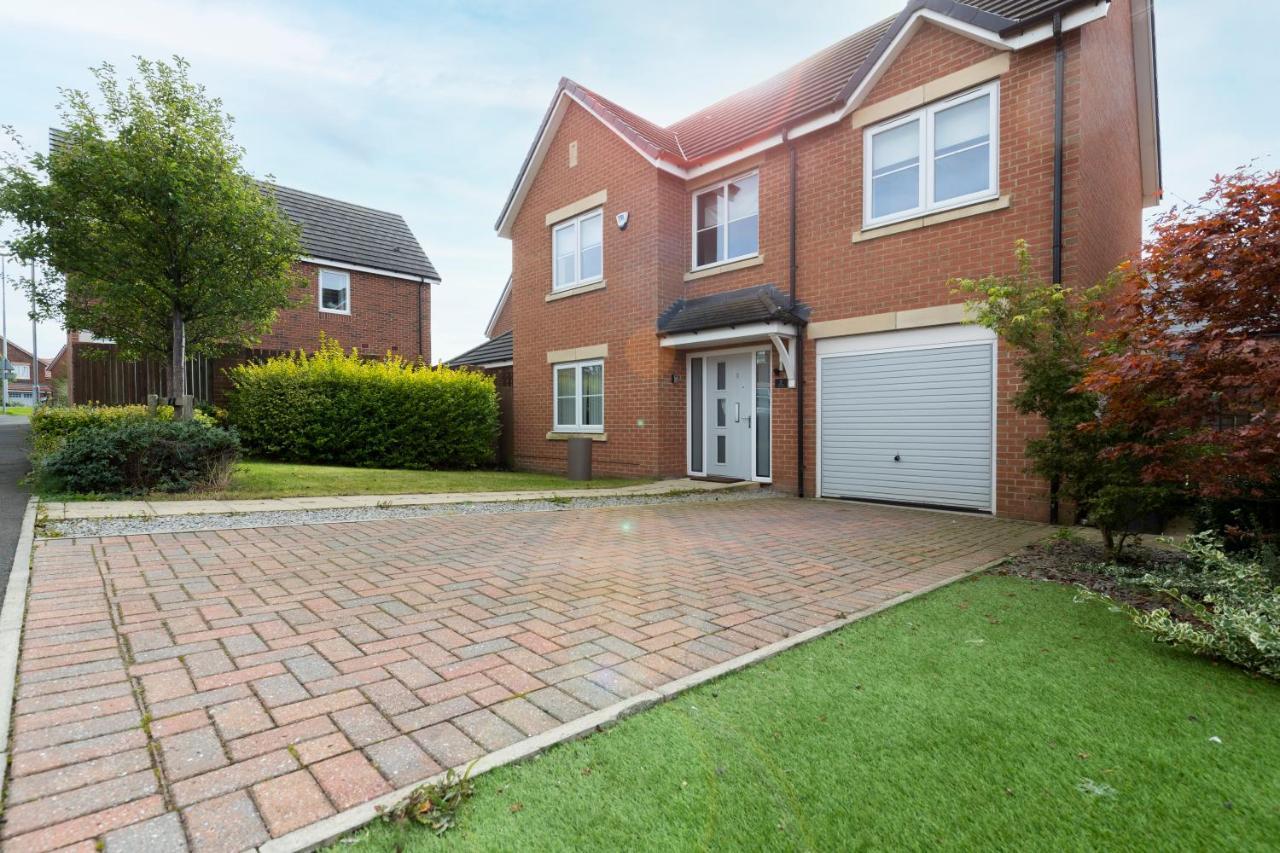 4 Bed 2 Bath Luxury In County Durham Holiday home